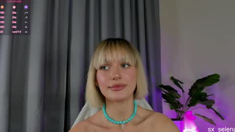 Your Selena 3 online show from June 4, 3:01 am
