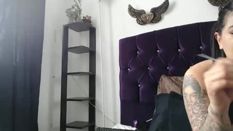 Sara online show from November 30, 4:11 pm