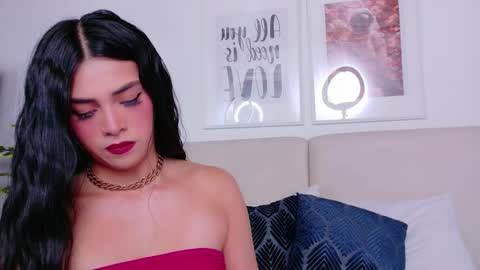 Sara online show from October 22, 10:15 pm