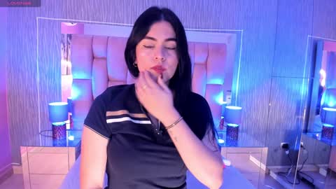 Snapshot of sasha_sims chatting on January 11, 11:34 am Camila online show from January 11, 11:34 am