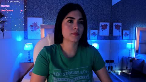 Snapshot of sasha_sims chatting on December 19, 11:29 am Camila online show from December 19, 11:29 am