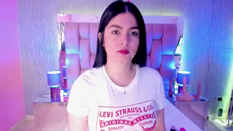 Snapshot of sasha_sims chatting on February 23, 11:58 am Camila online show from February 23, 11:58 am