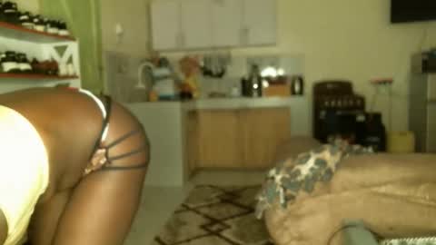 sasha_vibess online show from May 25, 3:27 am