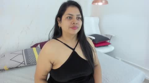 Snapshot of sashapears chatting on March 12, 12:04 pm Manuela online show from March 12, 12:04 pm