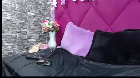 Snapshot of sashsapety chatting on March 3, 6:53 am sashsapety online show from March 3, 6:53 am