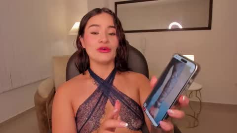 saskia litt online show from November 4, 9:47 am