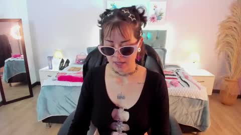 saskia_vellour online show from March 26, 6:53 pm