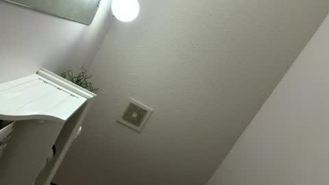 sassysquirtsmmm online show from July 21, 3:51 am