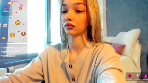 sassyt33n online show from February 3, 9:03 am