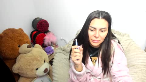 sassytiff online show from February 1, 11:42 am