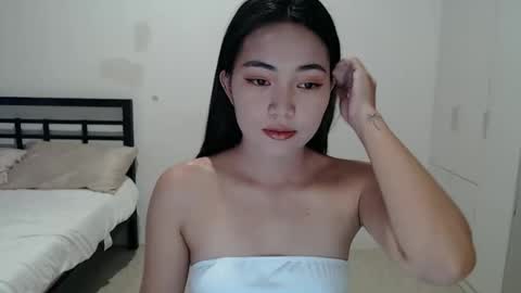 Thessavageee online show from March 24, 4:29 am