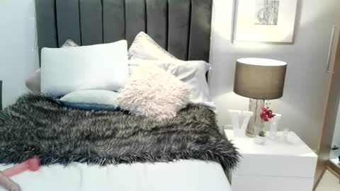sasyylissaa online show from July 30, 11:05 pm