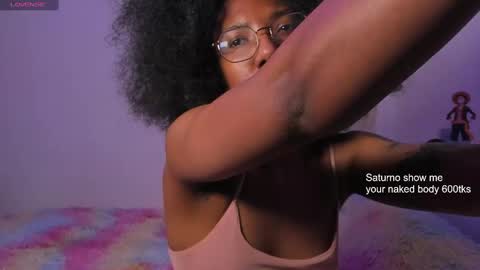 Snapshot of saturno_vibes chatting on February 21, 11:55 am saturno_vibes online show from February 21, 11:55 am