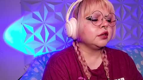 Gina George online show from May 2, 2:04 am