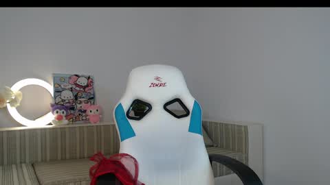 scamelia online show from March 30, 6:35 am