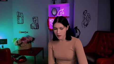 scarlet PVT is open online show from March 3, 8:18 pm