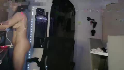 scarletmoons online show from March 11, 7:23 am