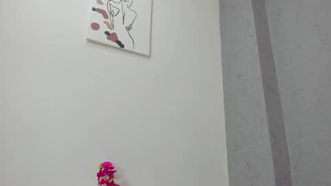 Scarlett 3 online show from December 4, 3:09 am