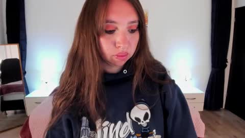 Scarlett online show from October 14, 11:57 am