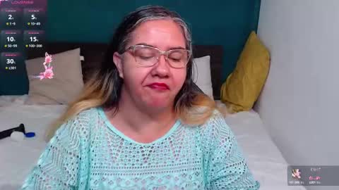 Snapshot of scarlett_duboi1 chatting on October 7, 2:49 am Scarlett online show from October 7, 2:49 am