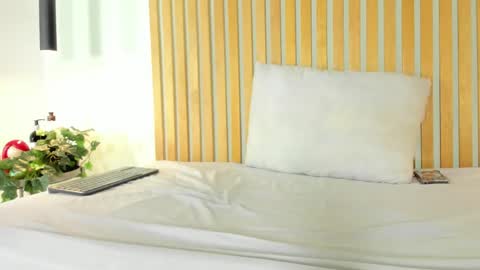 Scarlett  online show from May 8, 5:21 am