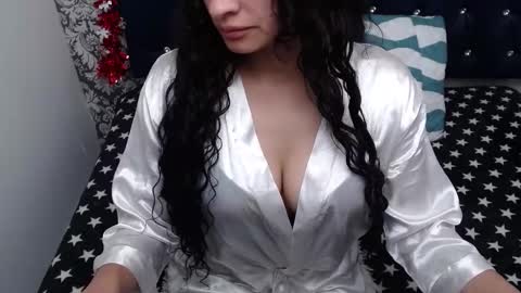 scarlett_keaton online show from December 20, 7:45 am