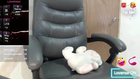 Scarlett online show from December 19, 11:30 pm