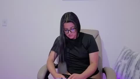 Scarlett online show from July 18, 1:09 am