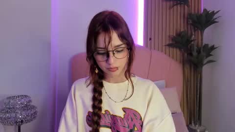 scarlett smith 3 online show from December 16, 3:12 am