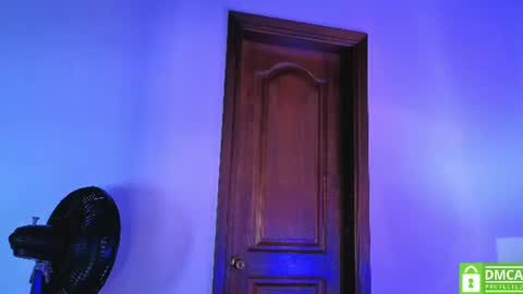 scarlett_sweet9 online show from July 23, 2:09 am