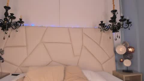 Scarlett Fever online show from April 14, 12:54 am