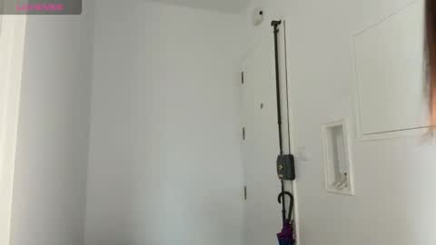 Scarlett Moonmuse online show from November 19, 1:00 pm