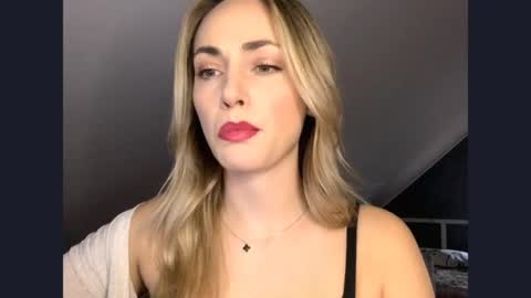 ScarlettxBlonde online show from May 1, 2:42 pm