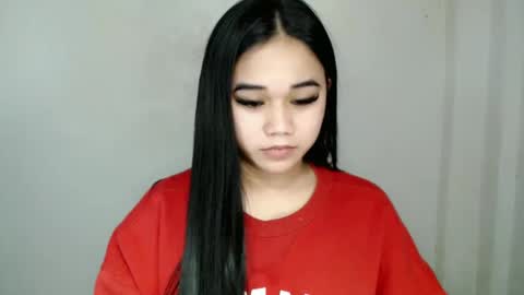 Snapshot of scarletvamp chatting on March 12, 5:24 am scarletvamp online show from March 12, 5:24 am
