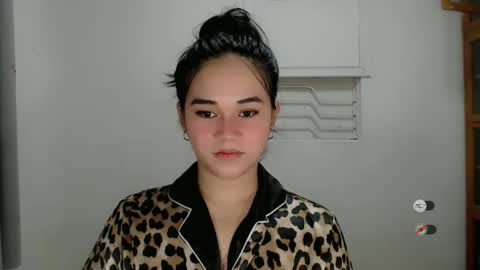 Snapshot of scarletvamp chatting on February 18, 5:22 pm scarletvamp online show from February 18, 5:22 pm