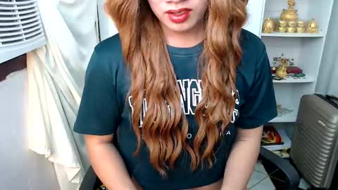 Queen Scarlet online show from December 20, 1:11 pm