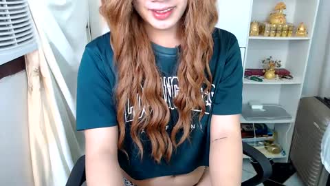 Queen Scarlet online show from December 9, 3:07 am