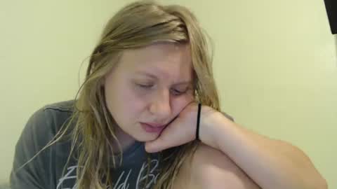 Snapshot of scartit chatting on October 21, 4:16 am ScarTit Bernhard online show from October 21, 4:16 am
