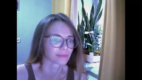 SEA Dream online show from November 19, 8:03 am