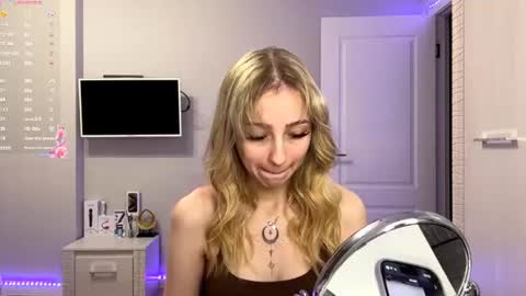Kate online show from July 20, 7:03 pm