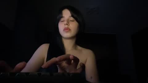 secret_vanilla_ online show from July 13, 9:26 pm