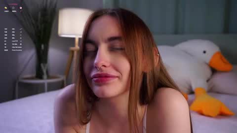 Lily online show from February 9, 2:08 pm