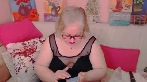 Alice online show from June 16, 7:48 pm