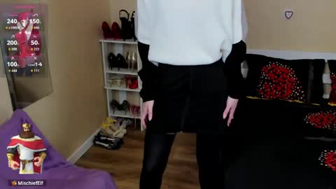 seductive_foxy_ online show from April 15, 7:58 pm