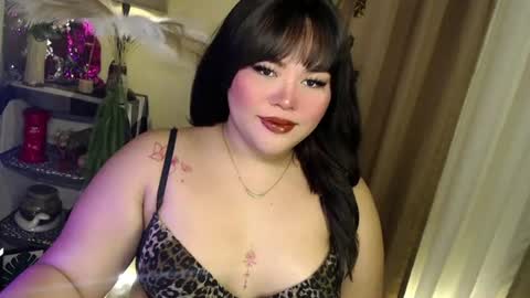 seductivecurvesxxx online show from July 28, 5:38 am