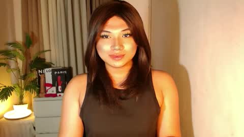 Deluxe online show from December 4, 11:27 pm