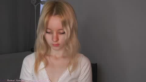 See Its honey bunny  im Lana online show from July 25, 1:18 pm