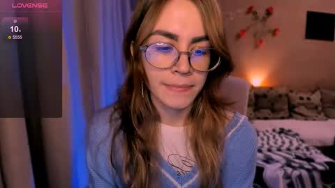 selectrra online show from February 5, 7:06 pm