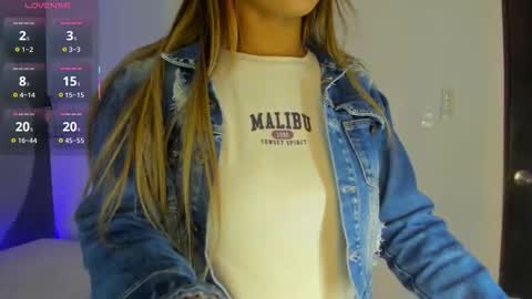 Selena online show from October 15, 11:24 am