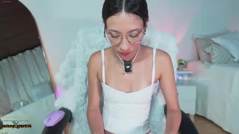  Sel Your Little butterfly  online show from November 12, 1:36 am